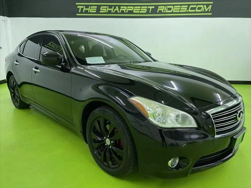 2012 INFINITI M56x Base