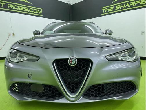 2019 Alfa Romeo Giulia Base
