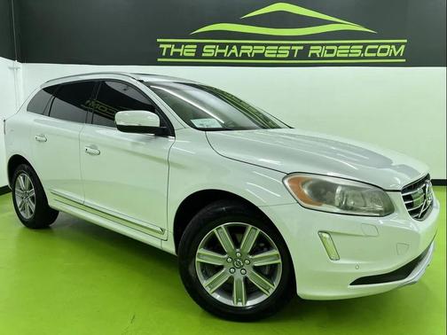White 2016 Volvo XC60 T6 Drive-E Platinum