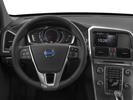White 2016 Volvo XC60 T6 Drive-E Platinum