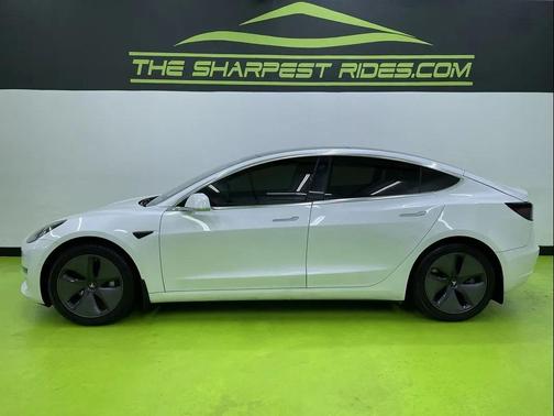 2020 Tesla Model 3 Standard Range Plus