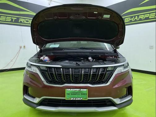 2023 Kia Carnival LX