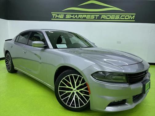 2016 Dodge Charger SXT
