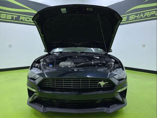 2021 Ford Mustang EcoBoost Premium