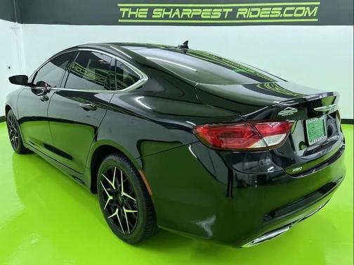Black 2016 Chrysler 200 C