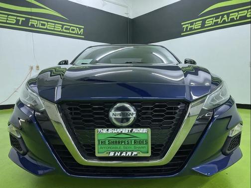 2020 Nissan Altima SR FWD