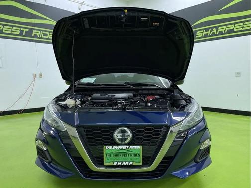 2020 Nissan Altima SR FWD