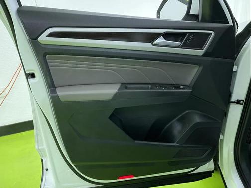 2022 Volkswagen Atlas 2.0T SE