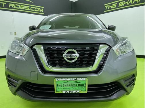2020 Nissan Kicks S