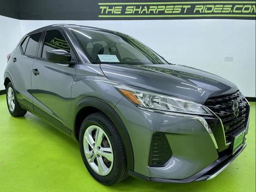 2021 Nissan Kicks S