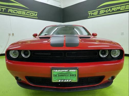 2018 Dodge Challenger SXT