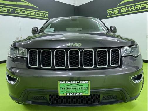 2021 Jeep Grand Cherokee Laredo