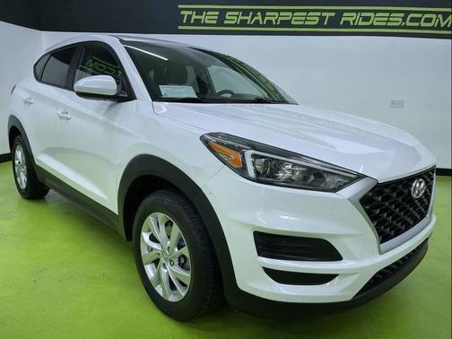 2021 Hyundai TUCSON SE