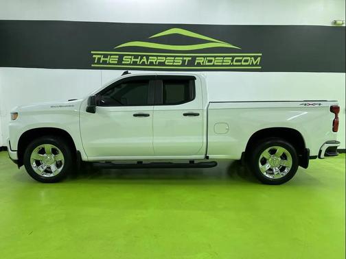 White 2020 Chevrolet Silverado 1500 Custom