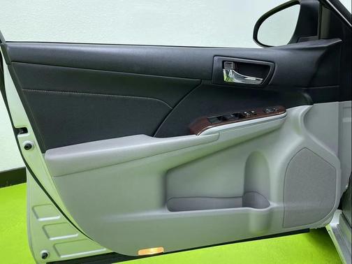 2014 Toyota Camry XLE