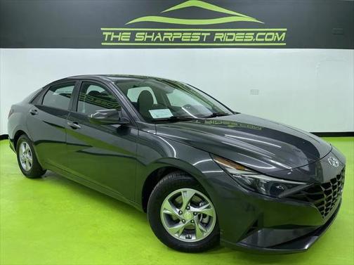 2021 Hyundai ELANTRA SE