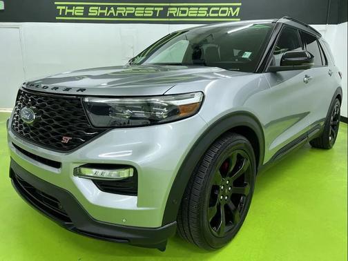Silver 2020 Ford Explorer ST