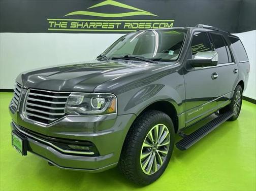 2017 Lincoln Navigator Select