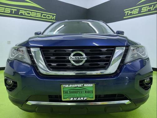 2019 Nissan Pathfinder SL