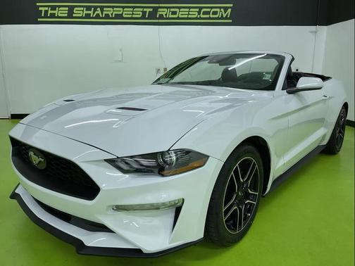 2022 Ford Mustang EcoBoost Premium