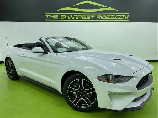 2022 Ford Mustang EcoBoost Premium