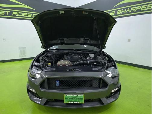 2019 Ford Mustang EcoBoost