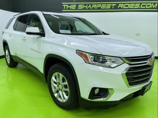 White 2019 Chevrolet Traverse LT Cloth