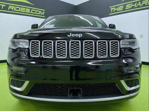 2019 Jeep Grand Cherokee Summit