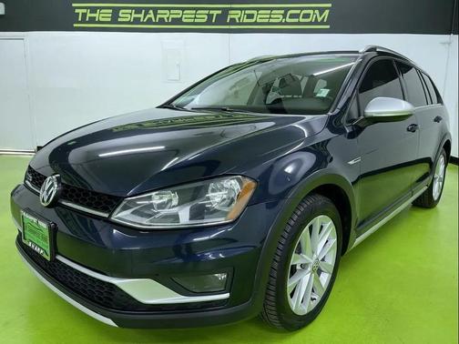 2017 Volkswagen Golf Alltrack TSI S