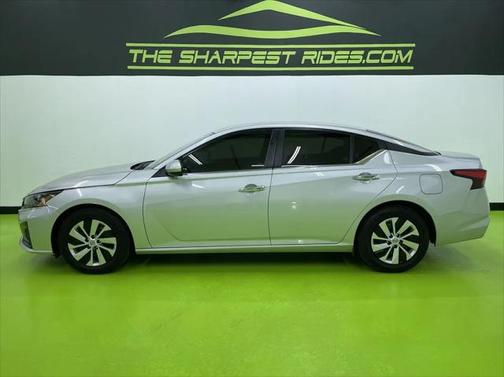 2023 Nissan Altima S FWD