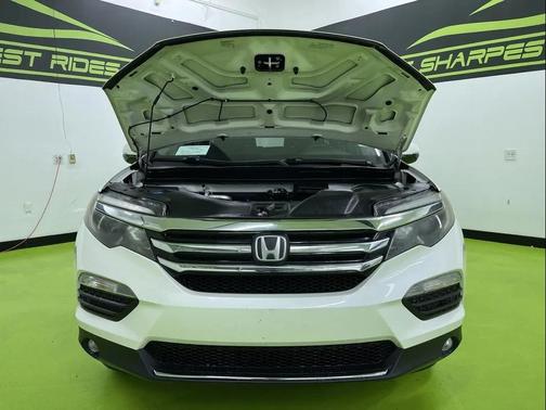 2017 Honda Pilot Elite
