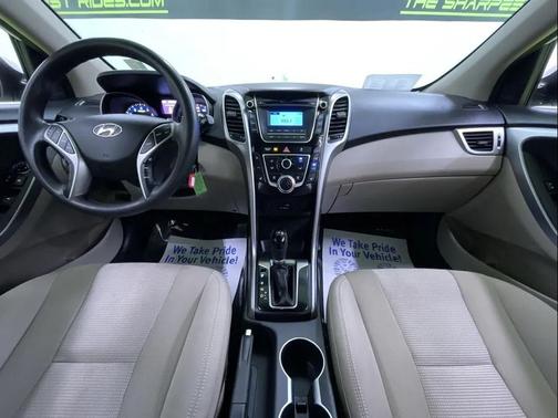 2016 Hyundai Elantra GT Base