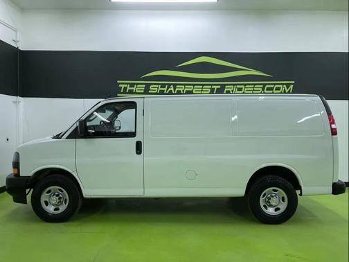 2022 Chevrolet Express 2500 RWD 2500 Regular Wheelbase WT