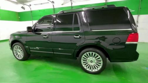 2015 Lincoln Navigator Base