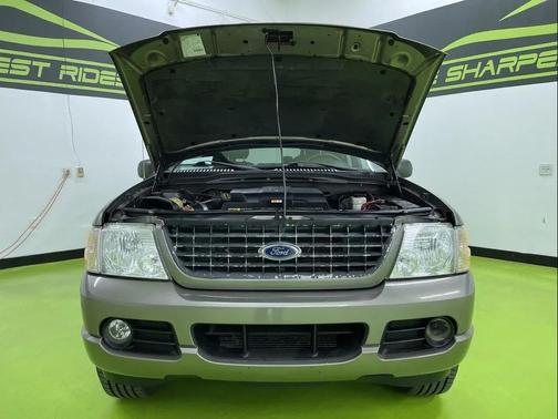 2003 Ford Explorer Limited