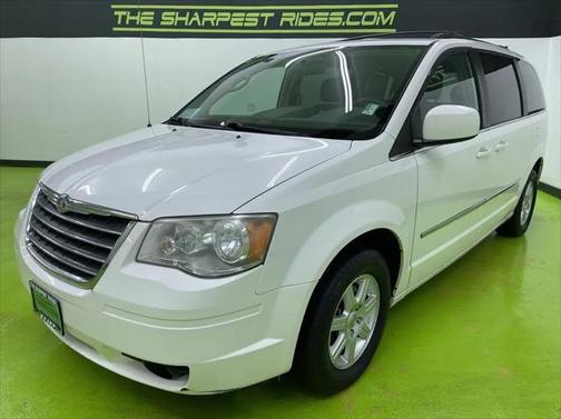 2010 Chrysler Town & Country Touring