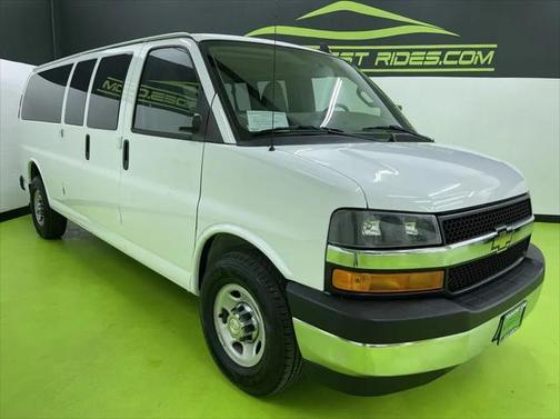 2017 Chevrolet Express 3500 LT