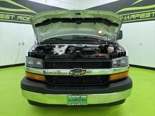 2017 Chevrolet Express 3500 LT