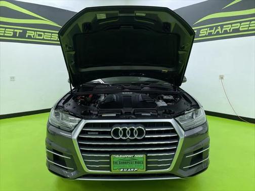 2019 Audi Q7 45 Premium Plus