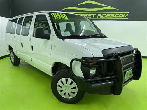 2012 Ford E350 Super Duty XL