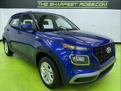 2024 Hyundai VENUE SE