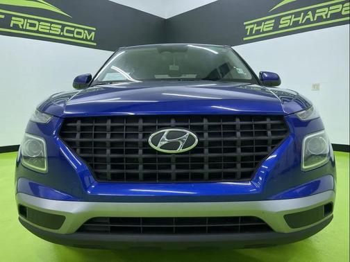 2024 Hyundai VENUE SE