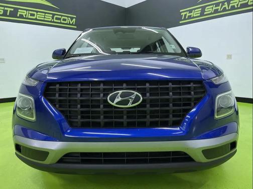 2024 Hyundai VENUE SE
