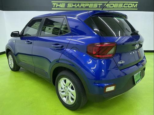 2024 Hyundai VENUE SE