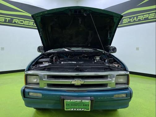 Green 1996 Chevrolet S-10 Base