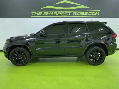 2018 Jeep Grand Cherokee Altitude