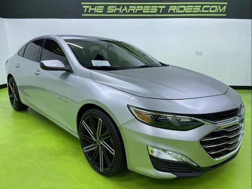 2022 Chevrolet Malibu FWD LT