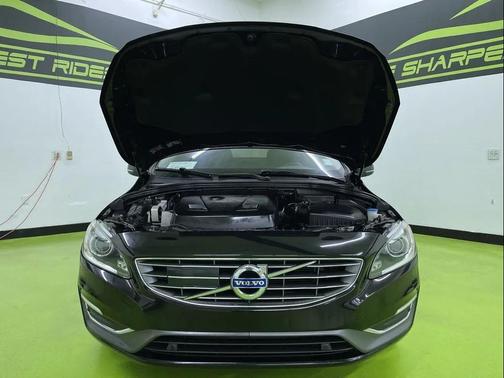 2018 Volvo S60 Inscription T5 Platinum