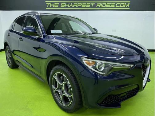 2018 Alfa Romeo Stelvio Base