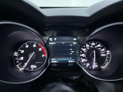2018 Alfa Romeo Stelvio Base